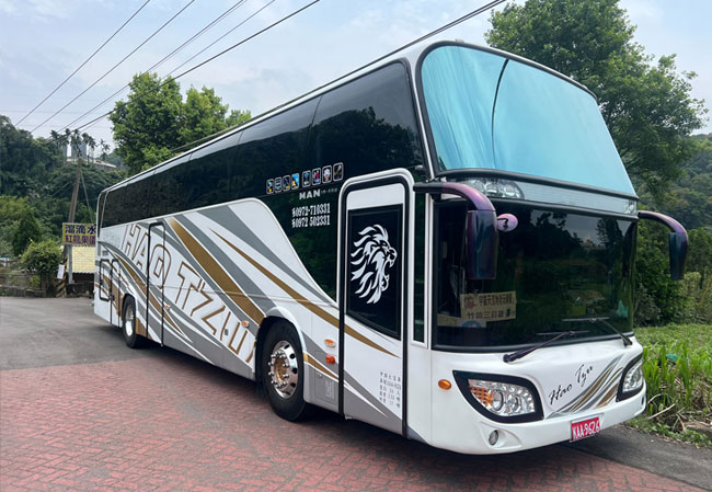 34人座大巴｜彈性團體旅遊首選